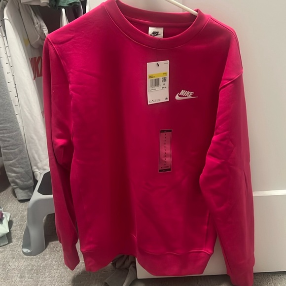 Nike Crewneck Sweatshirt - Picture 1 of 3